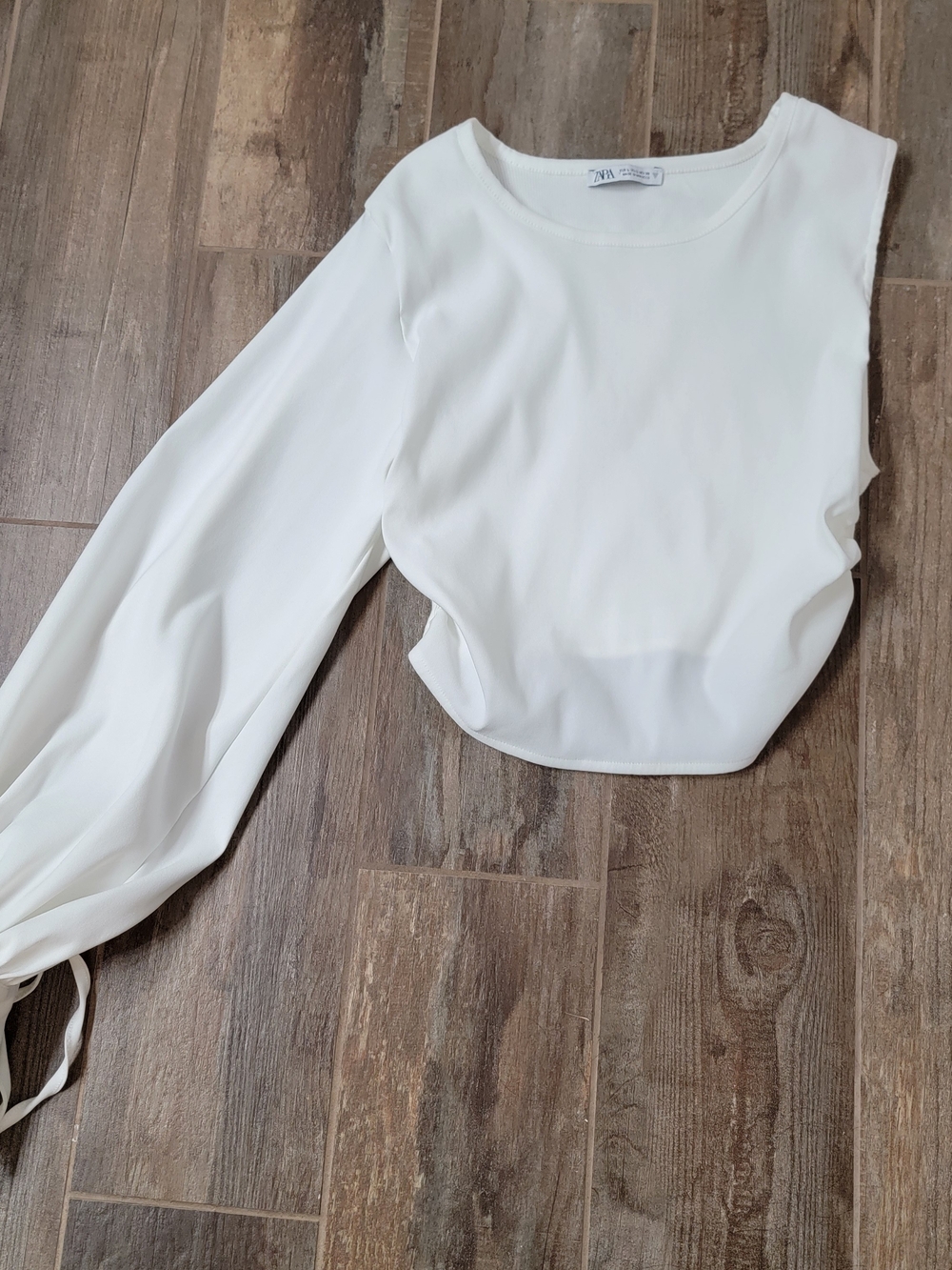 Zara Womens White Asymmetric One-Sleeve Balloon Sleeve Ruched Blouse Crop Top L
